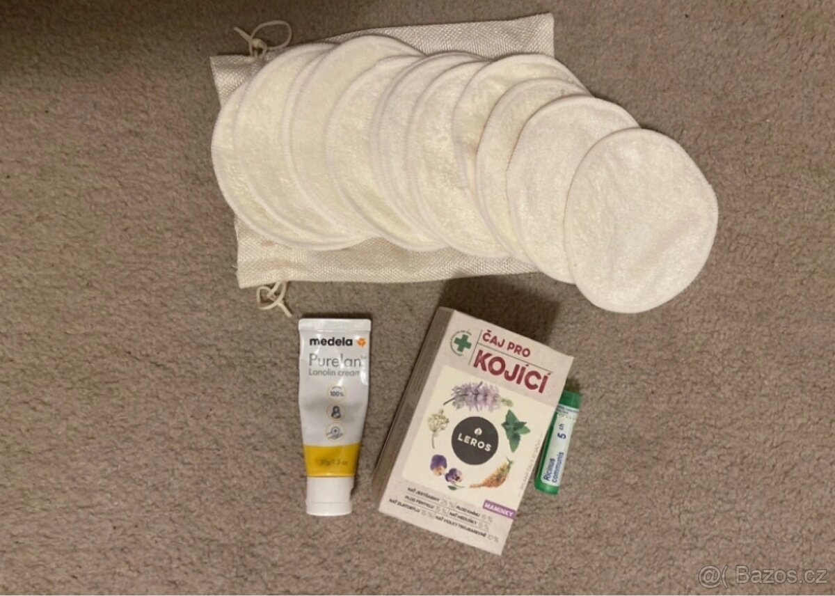 Odsávačka Medela na dvě prsa + polštář a další věci - 2