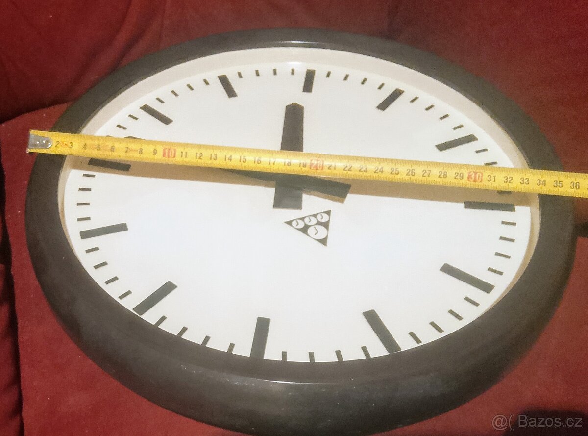 Hodiny Pragotron - 2