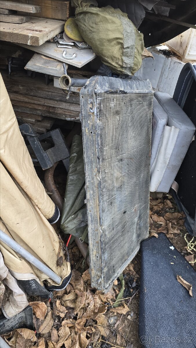 NISSAN PATROL Y60 2,8 CHLADIČ - 2