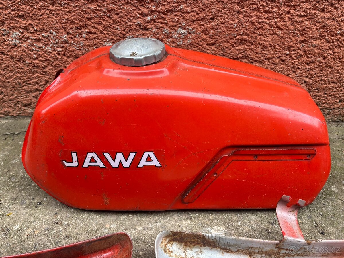 Nádrž jawa 350 - 2