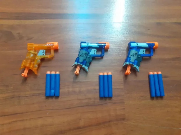 3× Nerf Jolt – funkční, s šipkami - 2