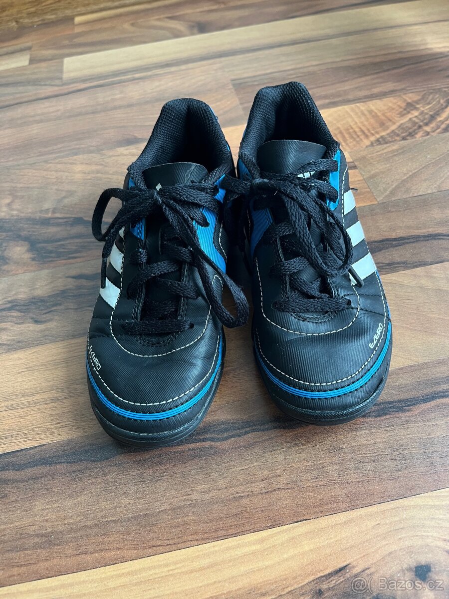 Chlapecké kopačky Adidas Ezeiro vel. 31 - 2