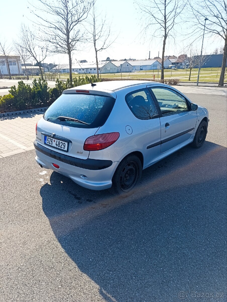 Peugeot 206 1.6 16V 80kw - 2