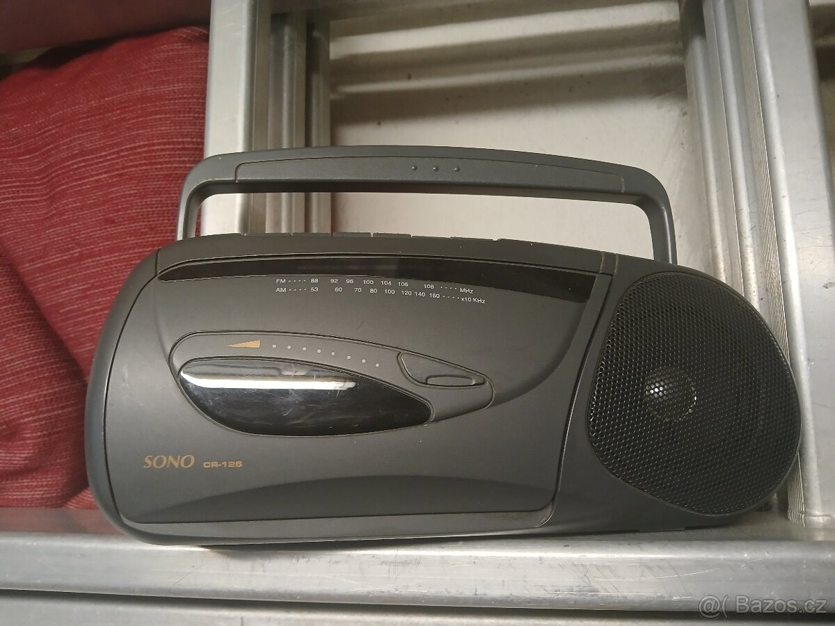 Rádia na náhradní díly - 2