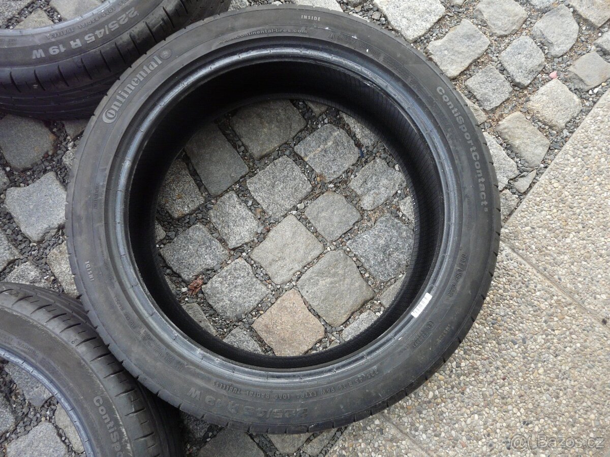 LETNÍ PNEU CONTINENTAL 225/45R19 - 2