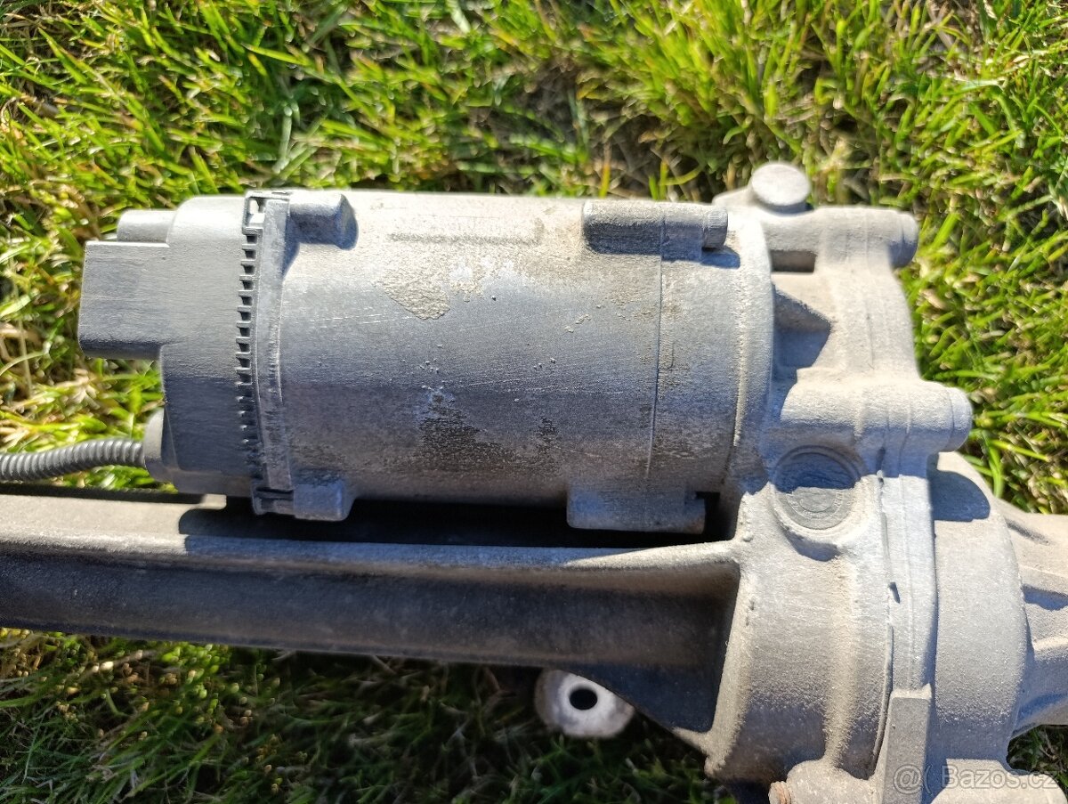 Motor servořízení BMW. - 2