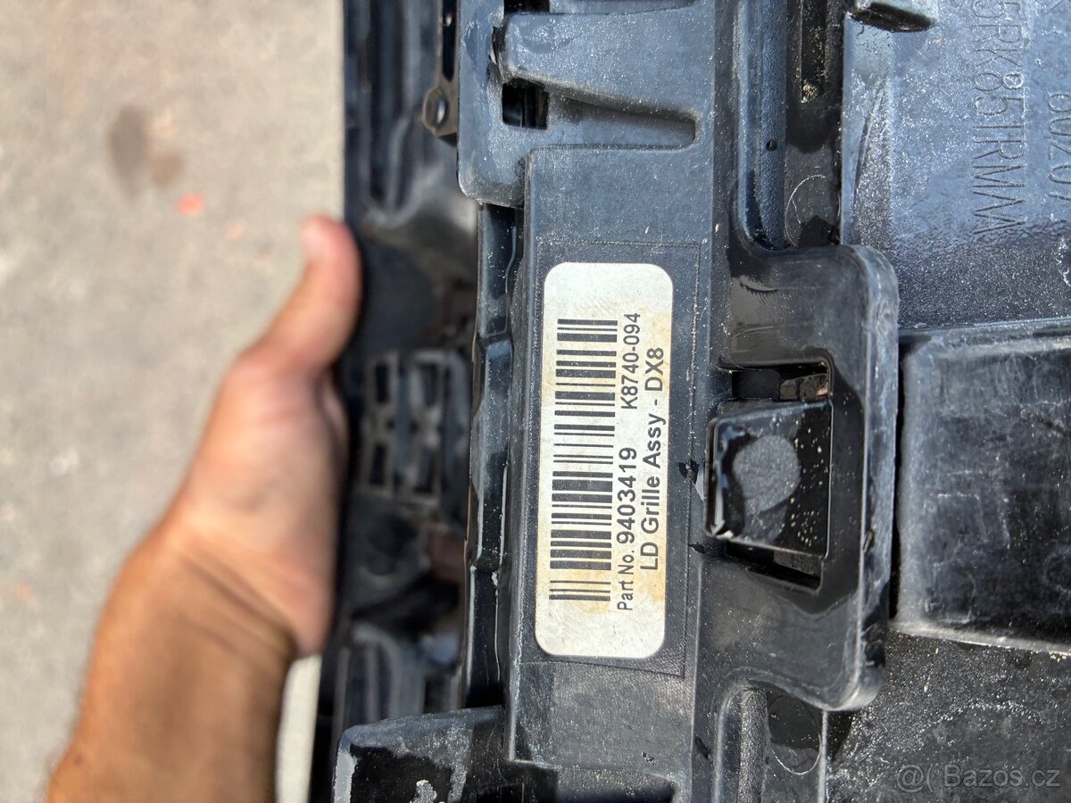 Maska dodge charger 15- - 2