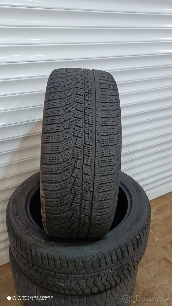 Zimní pneumatiky 235/50r19 - 2