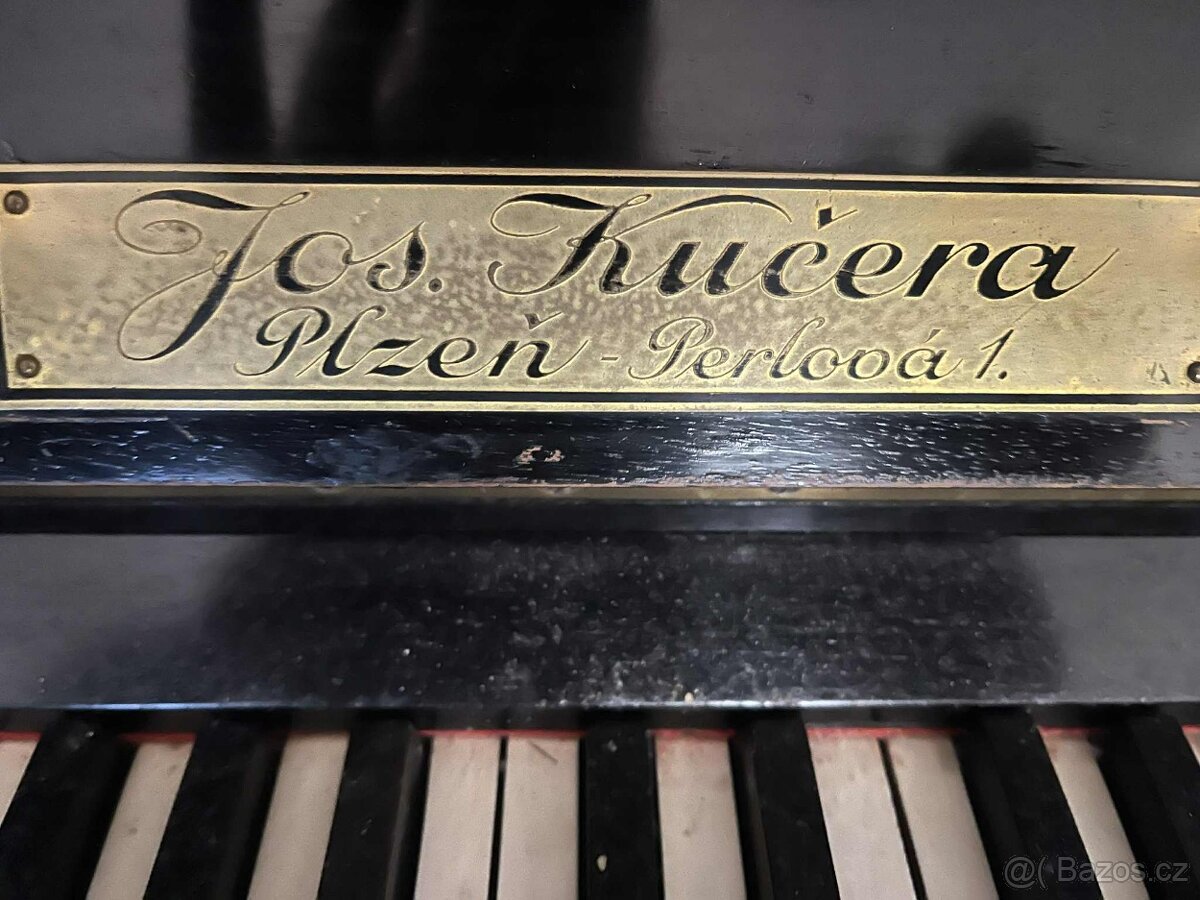 Prodam pianino 100let stare - 2