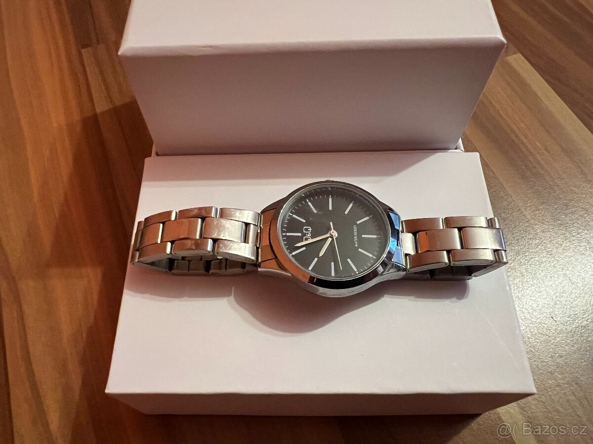 DÁMSKÉ HODINKY Q&Q C229-803Y - 2