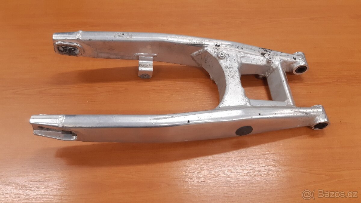 Husqvarna TE 410E kyvka - 2