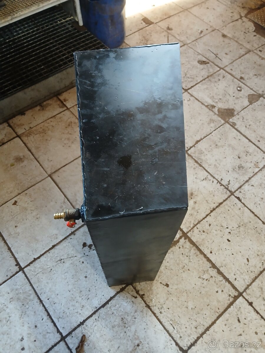 Mycí vana do dílny - 2