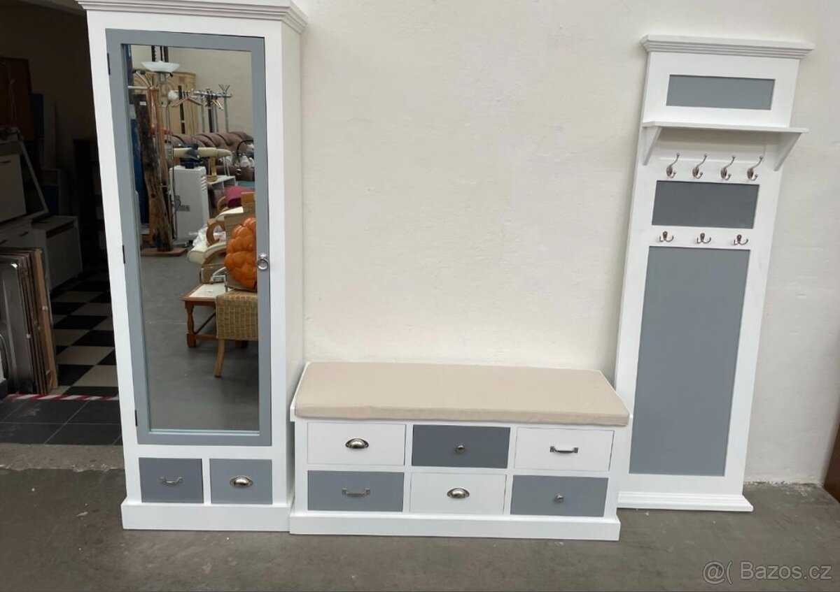 Předsíňová stěna bílá KOMPLET NOVÁ 2. jakost - 2