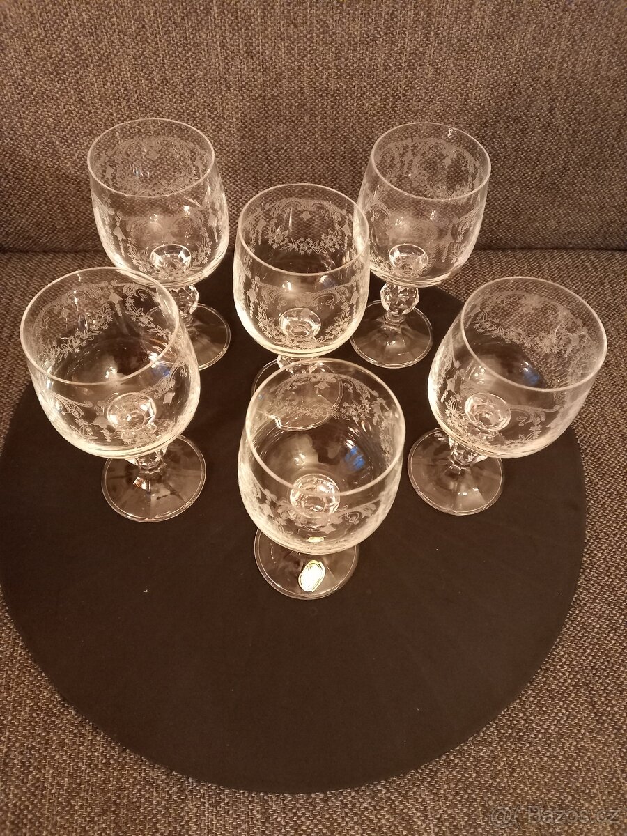 Sklenice/Skleničky na víno - 2