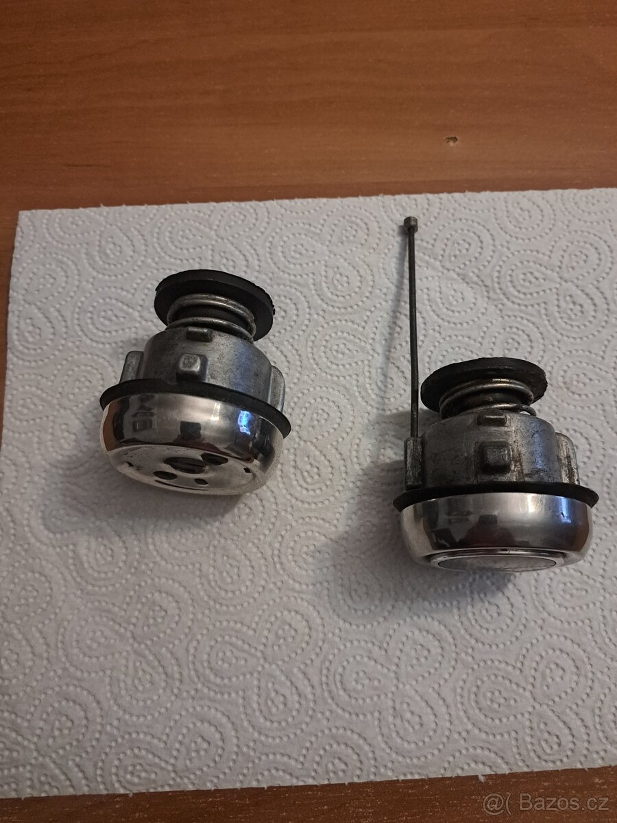 Blatník ŠKODA 100 prvomodel 1971 - 2