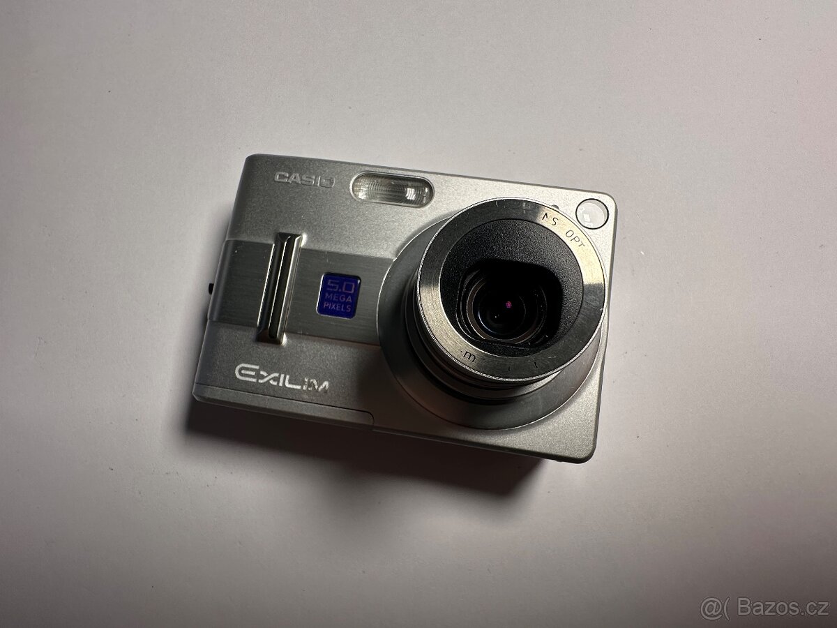 Casio EXILIM Zoom EX-Z55 - nefunkční blesk - 2