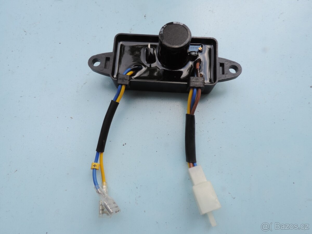 Generátor 220V, 2500/2200W - 2