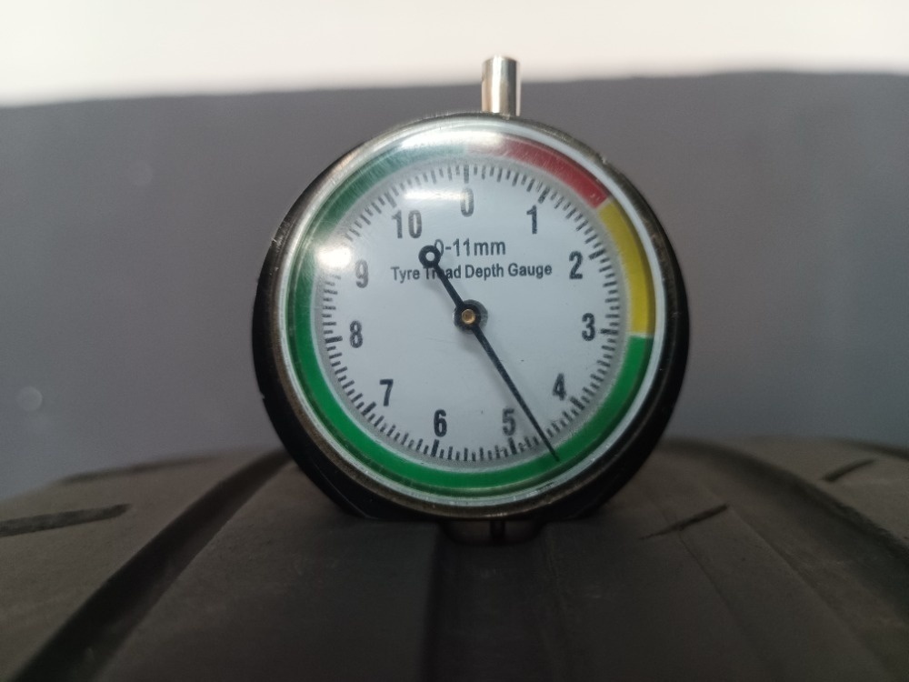 235/45 R20 KUMHO (3922) - 2