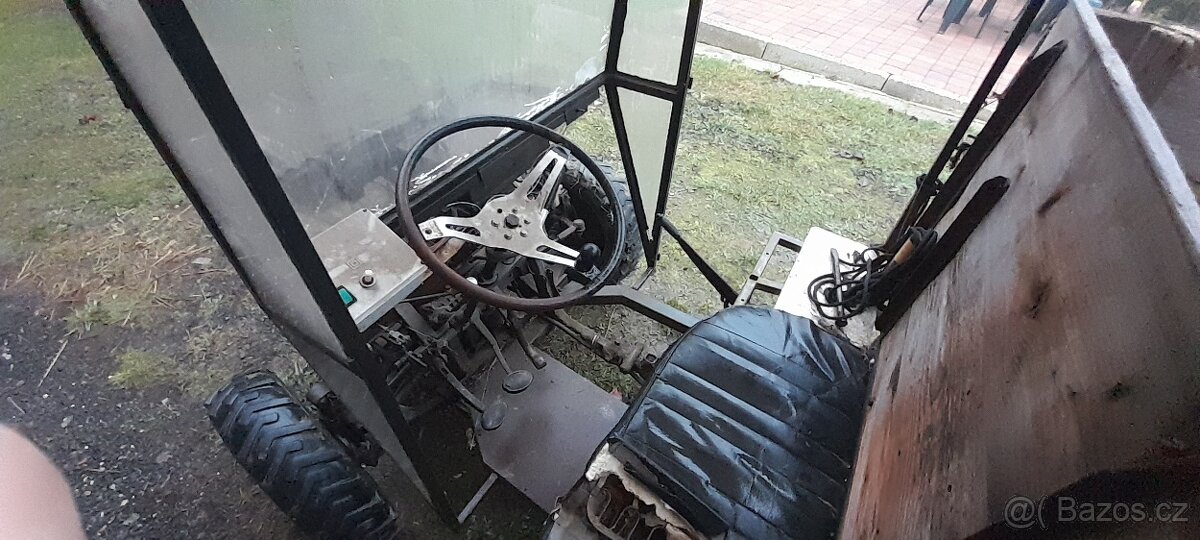 Traktor domácí výroby - 2