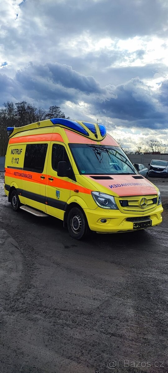 Sanitní vůz Mercedes-Benz Sprinter 516 CDI - 2