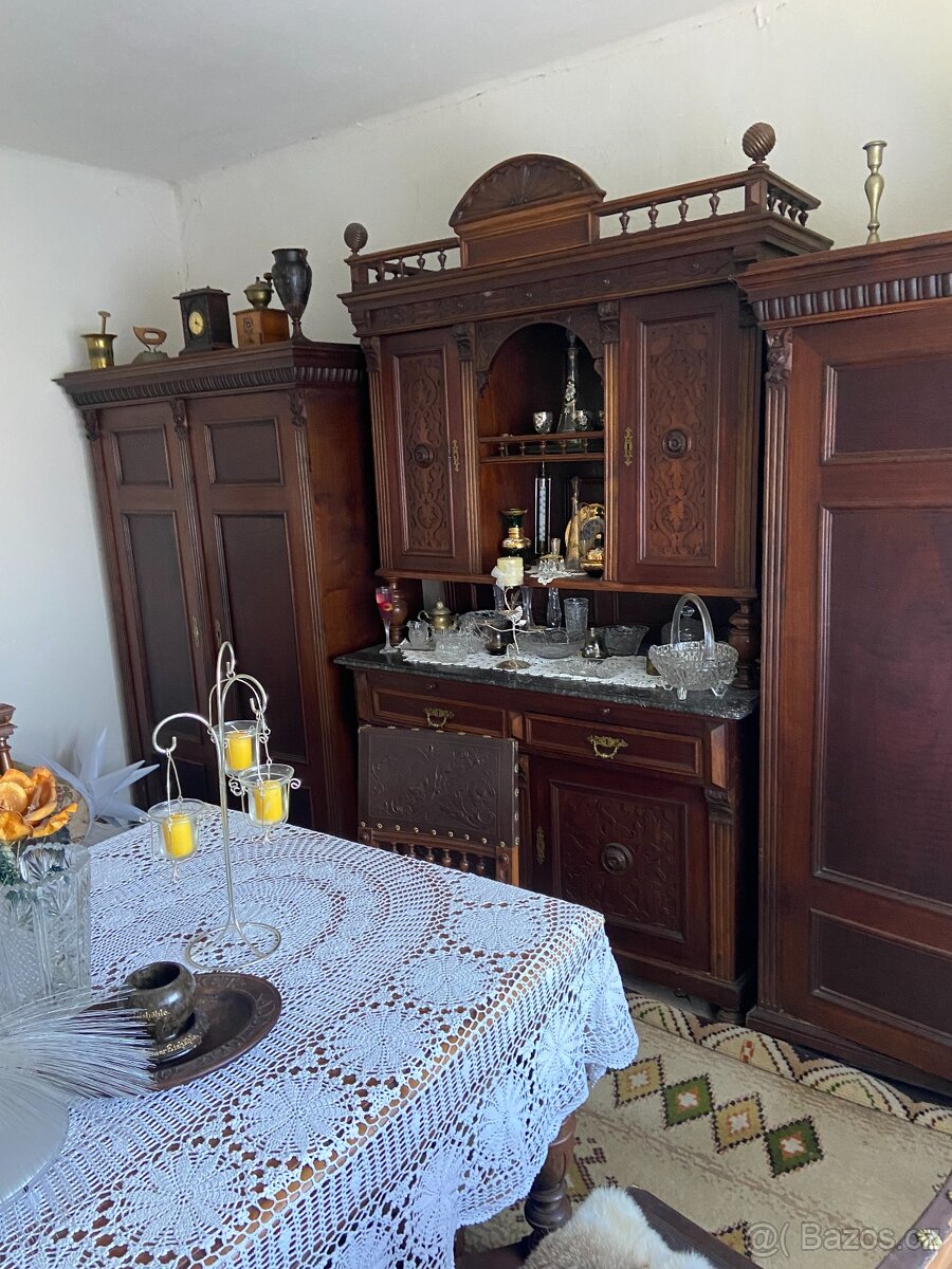 Starožitný nábytok - 2