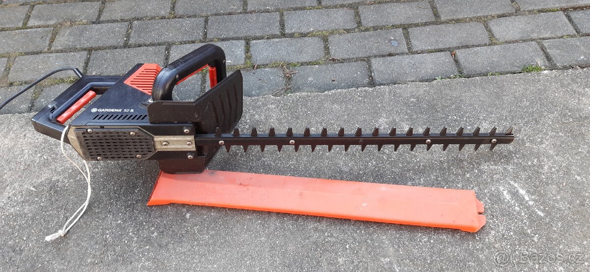 Plotové nůžky ikra - elektrické - 2