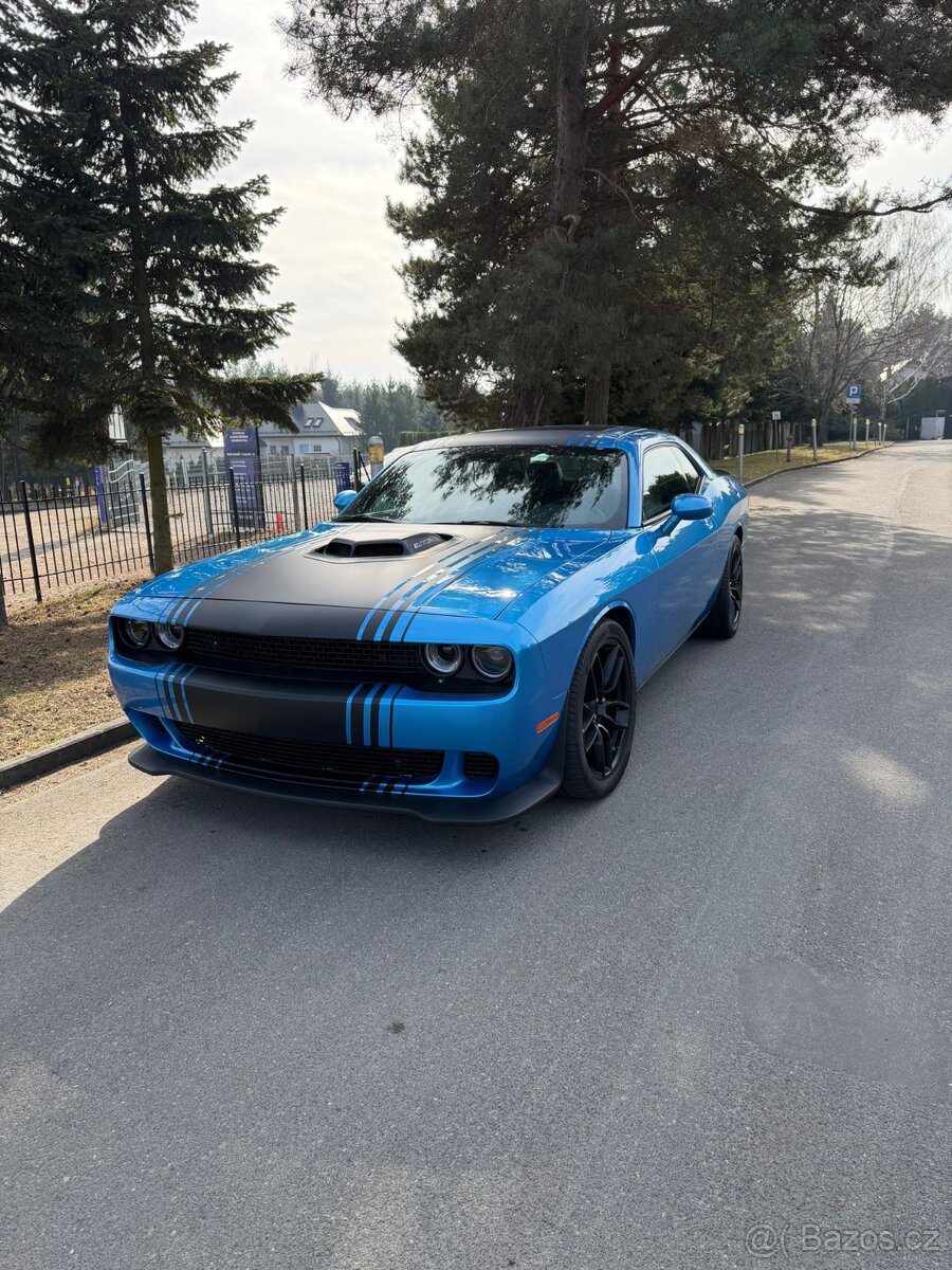 Dodge Challenger Automatik R/T Plus Shaker 70000km najeto - 2