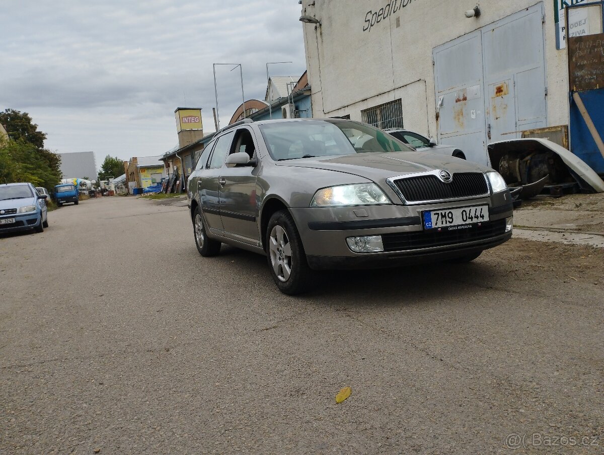Škoda Octavia 2 LPG automat - 2