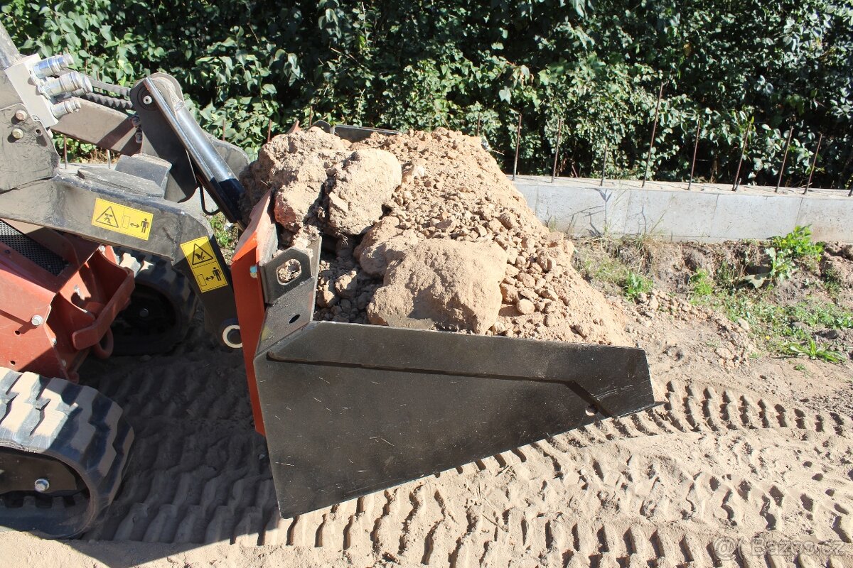 Zemní práce nakladačem Ditch Witch - Poděbrady - 2