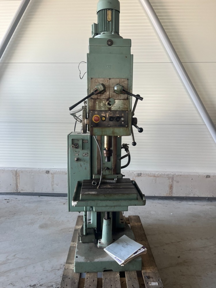 96. Sloupová vrtačka 2H 125 - 2