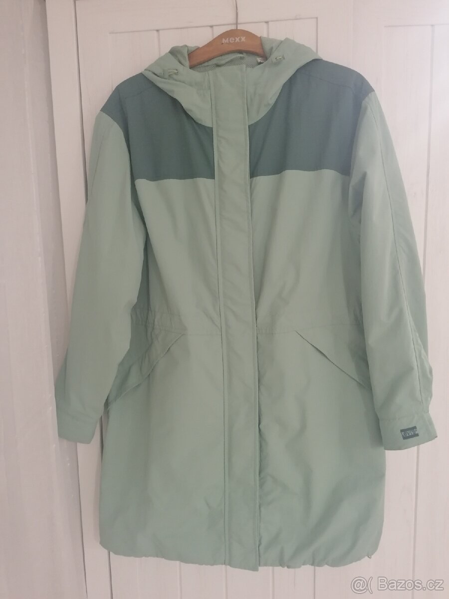 Dámská nepromokavá parka Levis. - 2