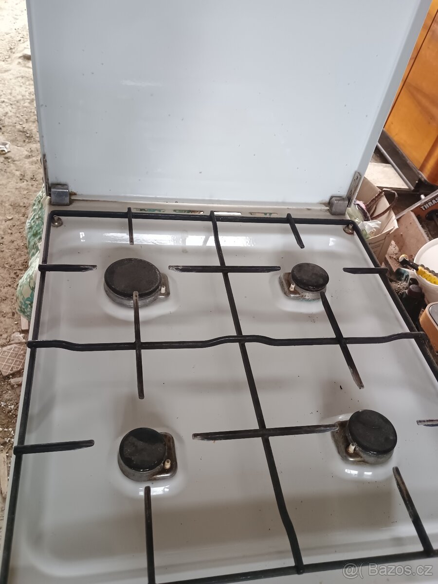 Plynový sporák - 2