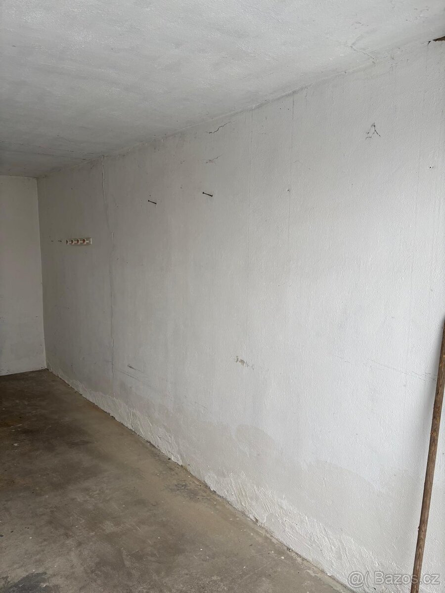 Garáž Slavkov u Brna - 2