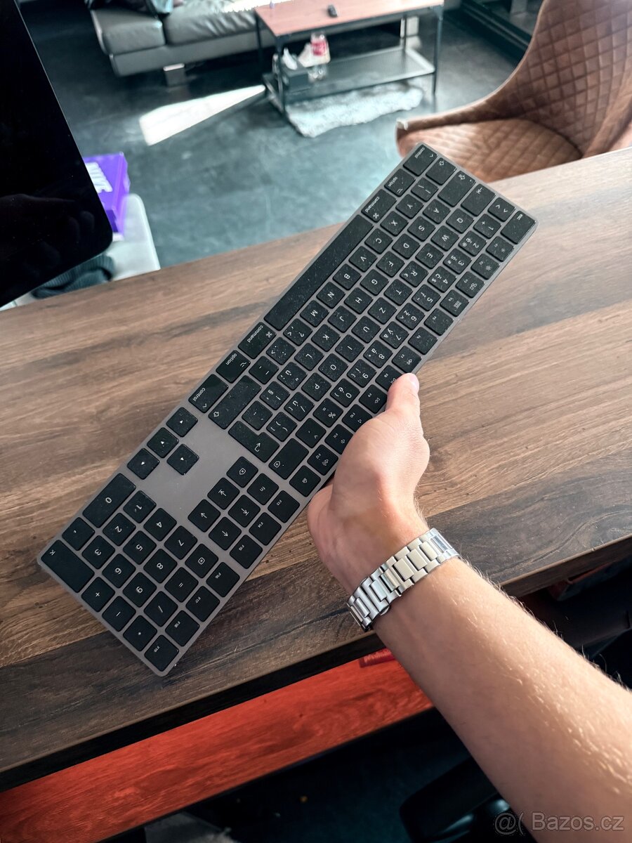 Apple Mac Pro + Thunderbolt Display + klávesnice - 2