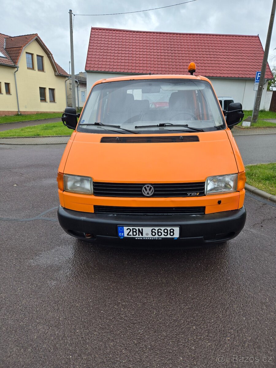 Vw transpoter T4 sklápěč třístranný - 2