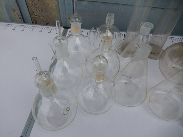 Sklo laboratorní, chemické, konvolut, větší množství - 2