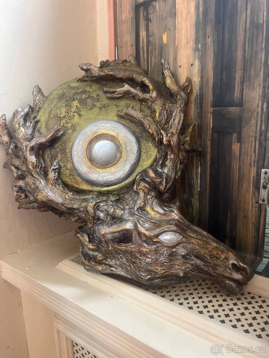 Plastika Jelen se Selenitem - 2