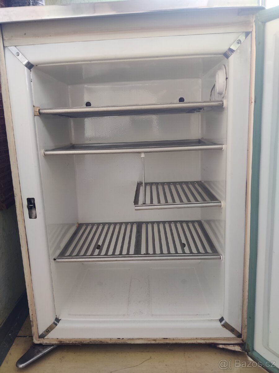 Stará lednice Calex - 2