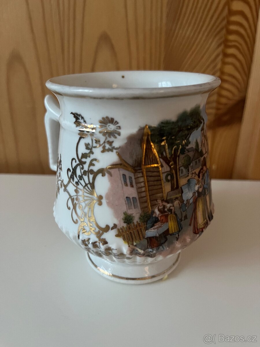 Sběratelský starý hrnek mušlák Prodaná nevěsta - 2