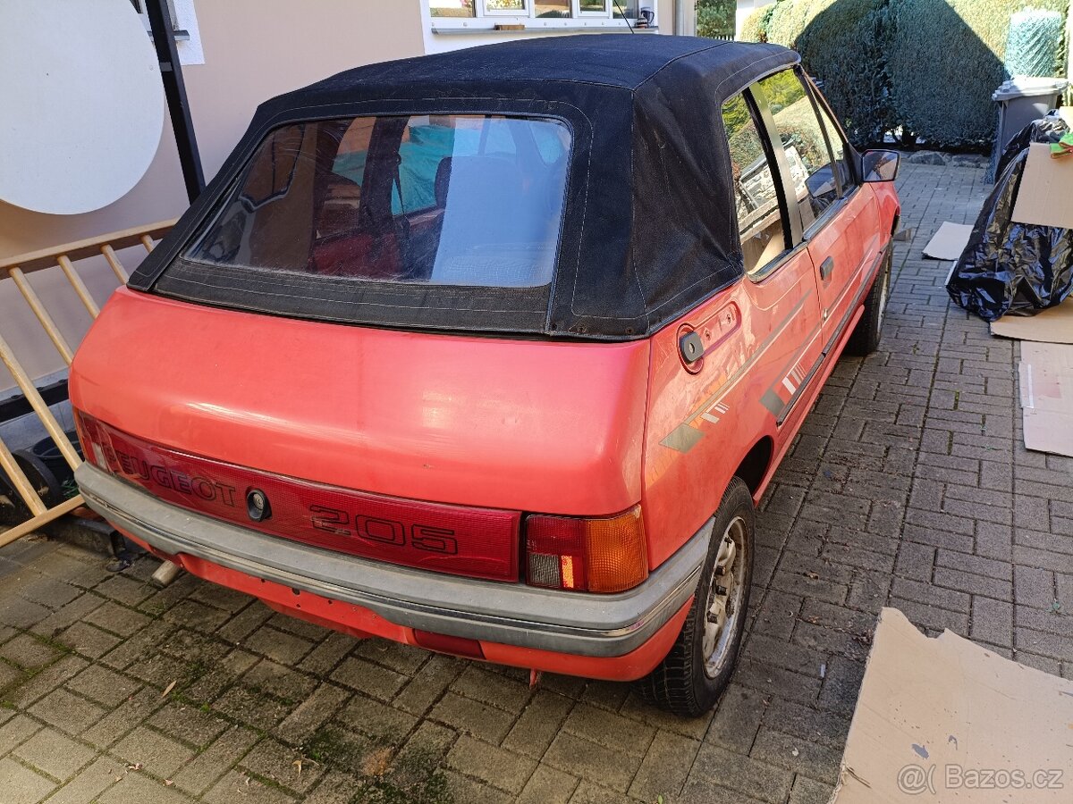 Peugeot 205 - 2