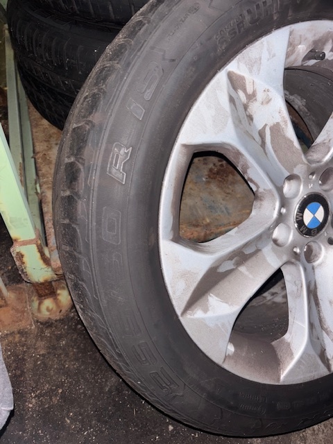 ALU včetně pneu 255/50 R19 - 2