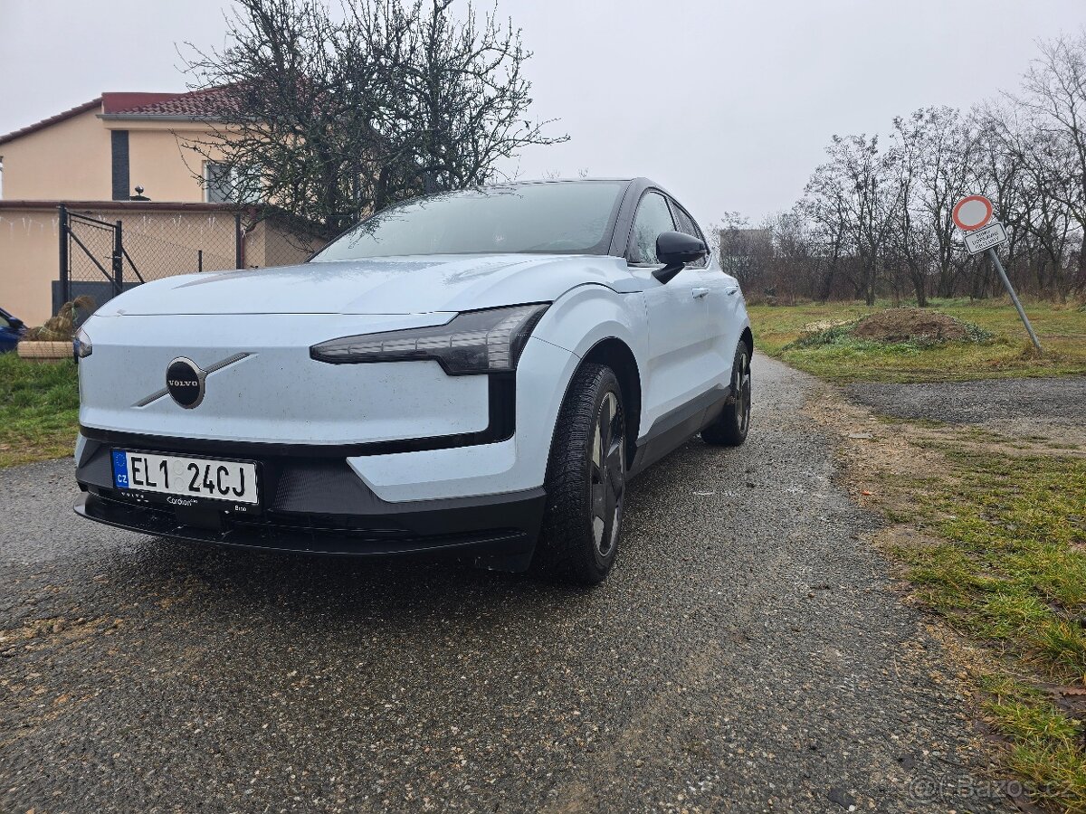 VOLVO EX30 PURE ELECTRIC SINGLE ENGINE XTENDED RANGE AUT PL - 2