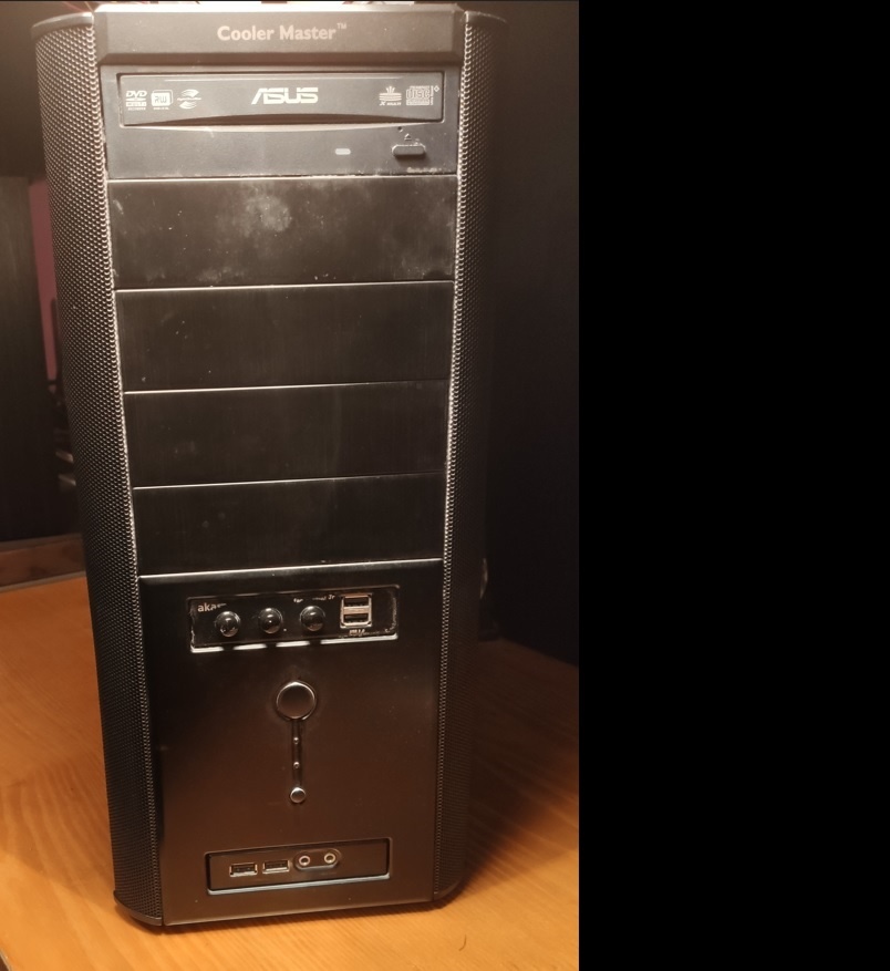 Prodám odhlučněnou PC sestavu na filmy, Net+YT, práci+školu. - 2