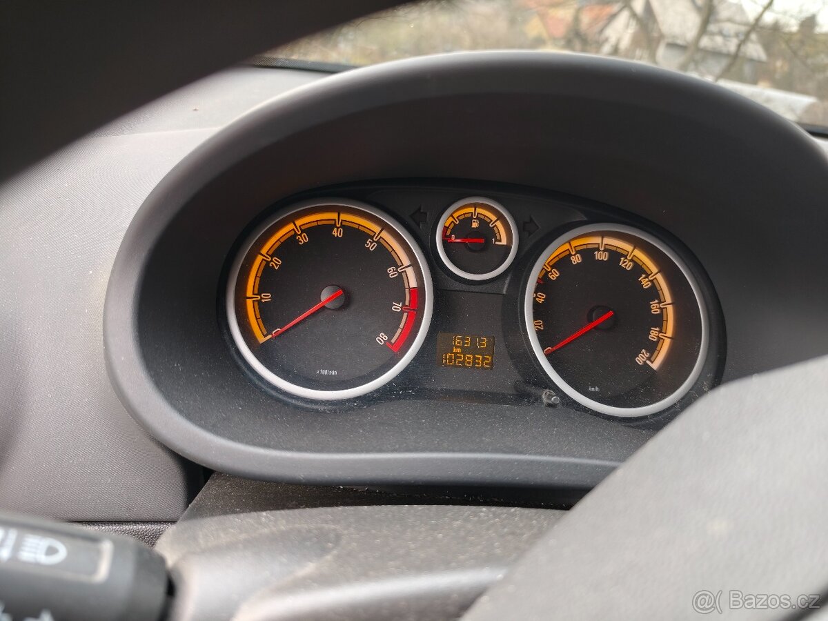 Opel Corsa 1.4 - 2