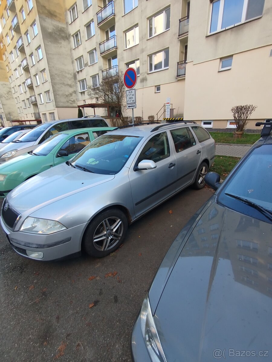 Škoda Octavia II - 2