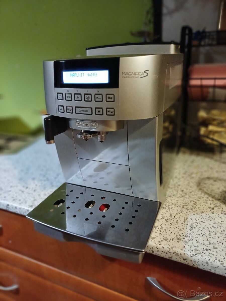 Delongi Magnifica - 2