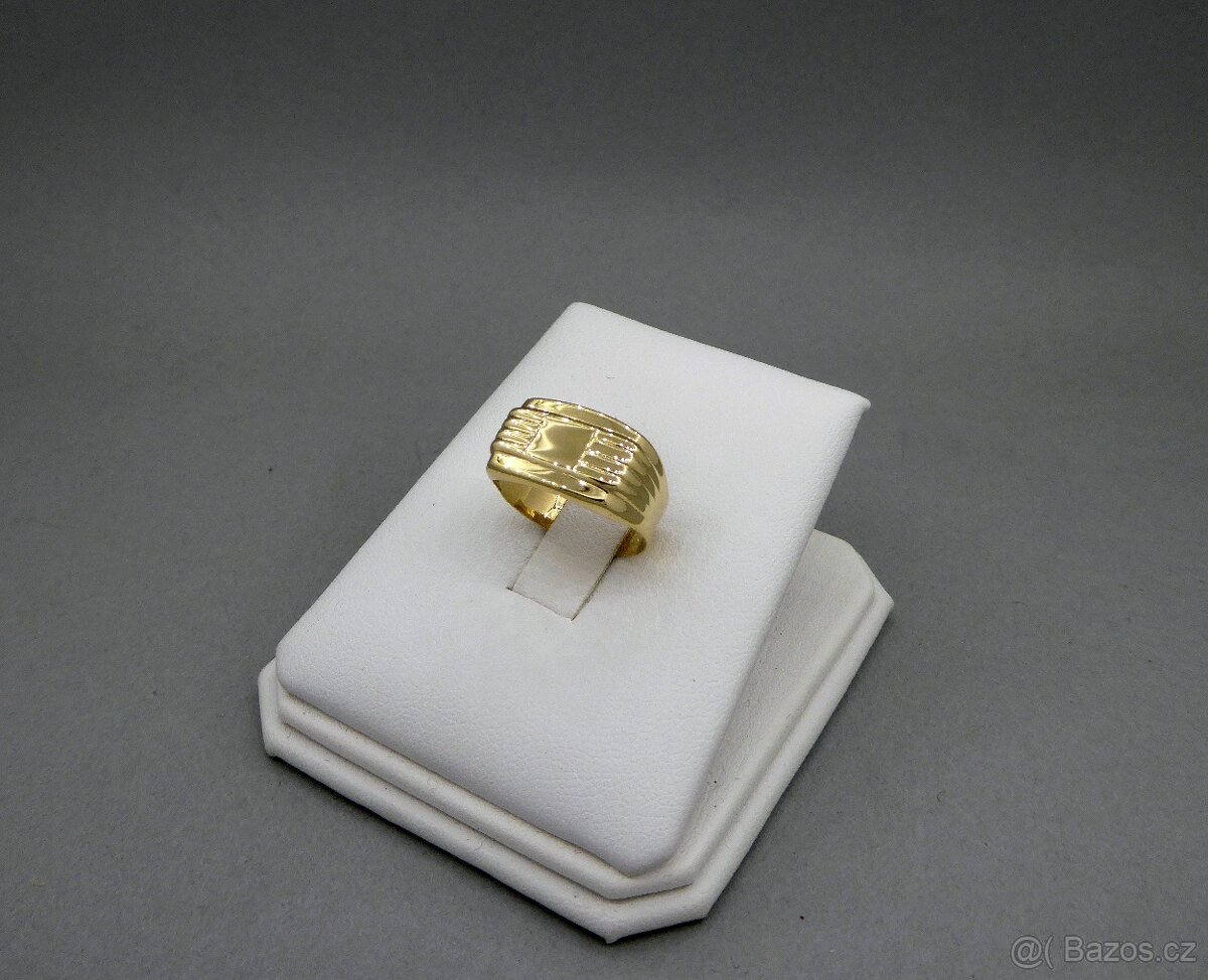 Širší prsten malé velikosti - 2