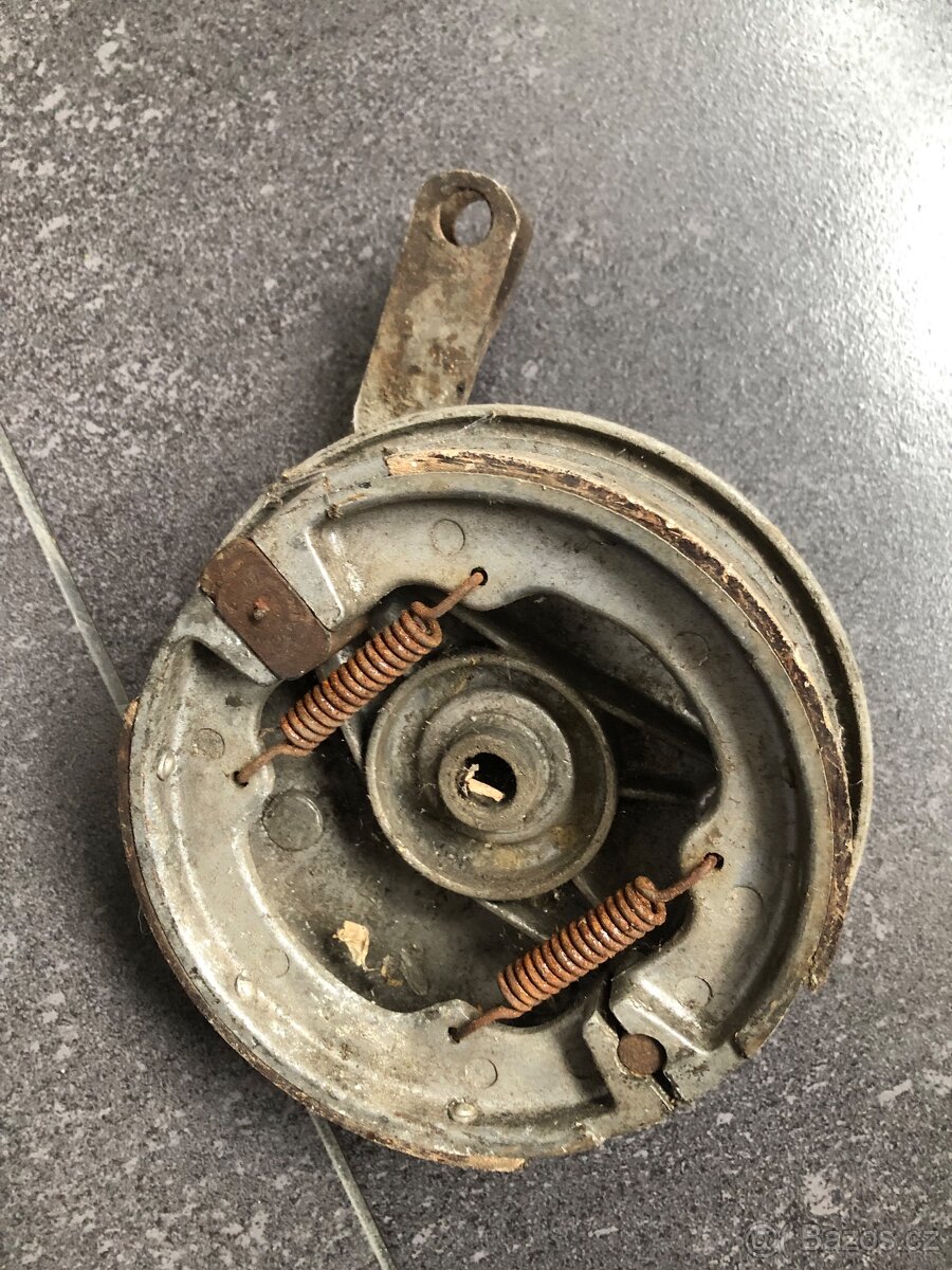 Brzdový štít jawa 50 - 2