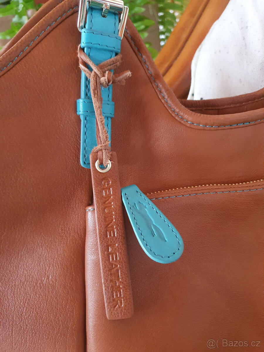 Nová kožená kabela Paul Costelloe - 2