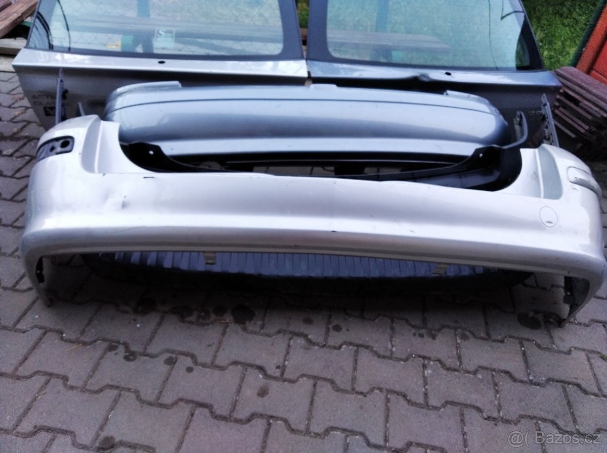 Páté dveře , nárazník - 2